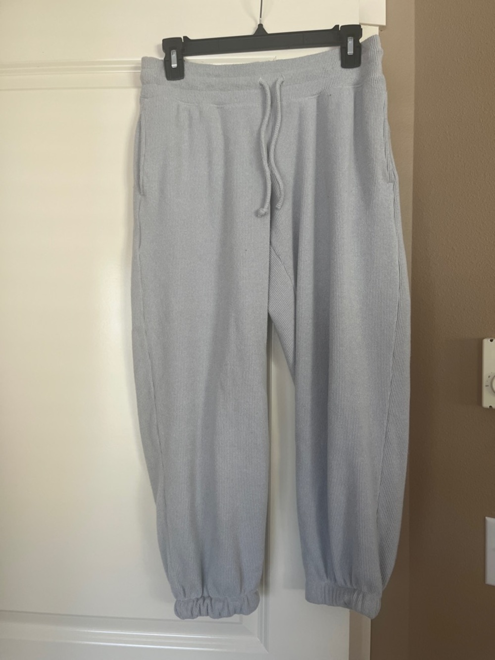 Gilly Hicks Light Gray Knit Joggers